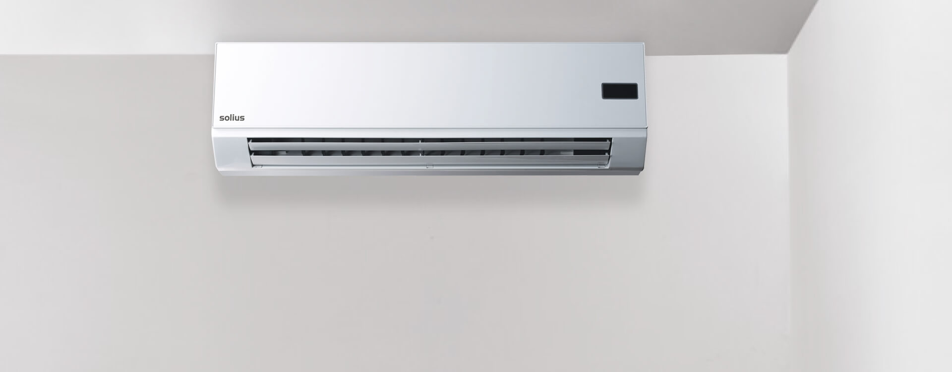 ventiloconvector estilo split mural para o aquecimento e refrescamento ambiente